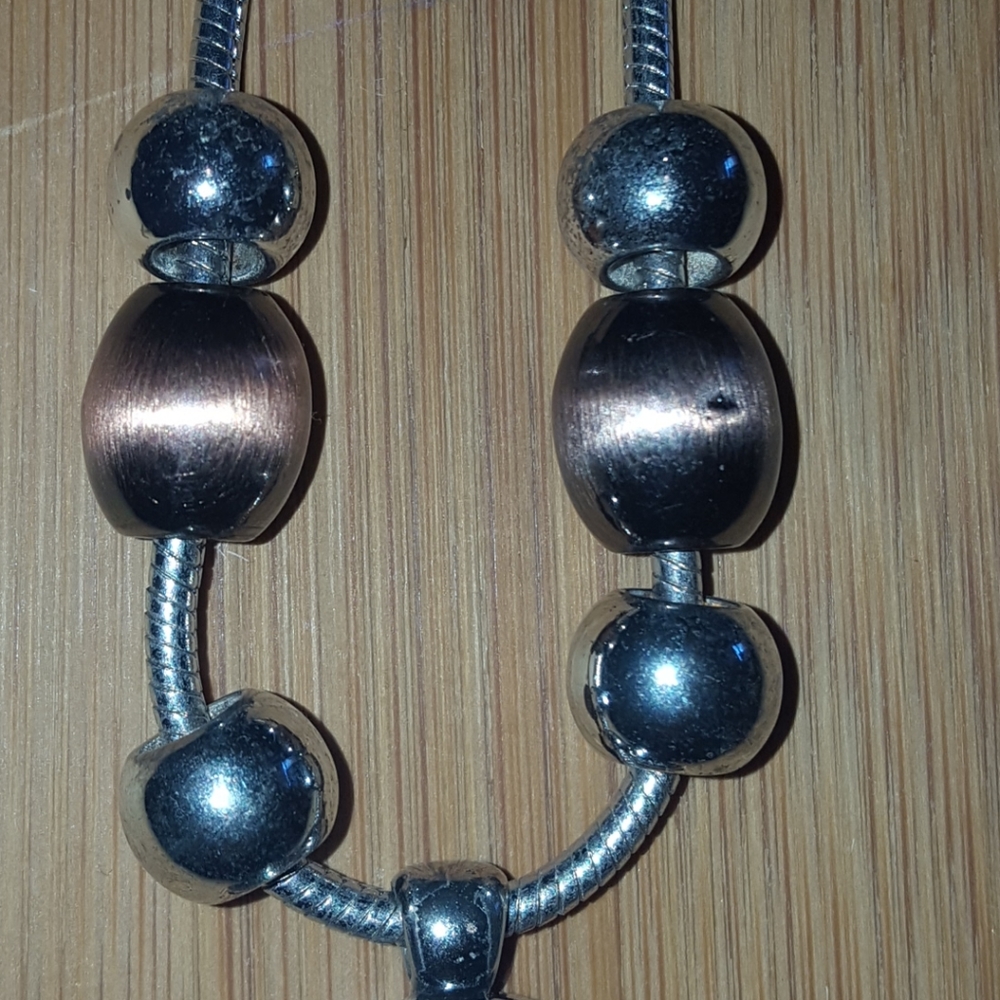 Necklace - Picture 3 of 6